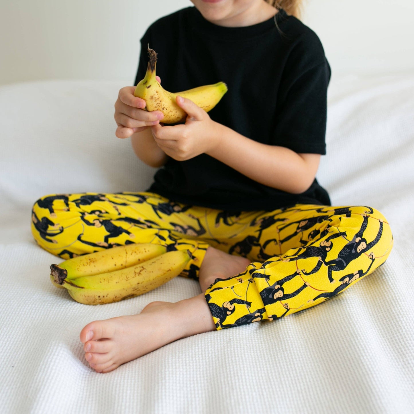 Yellow Chimp print Leggings: 2-3 Y